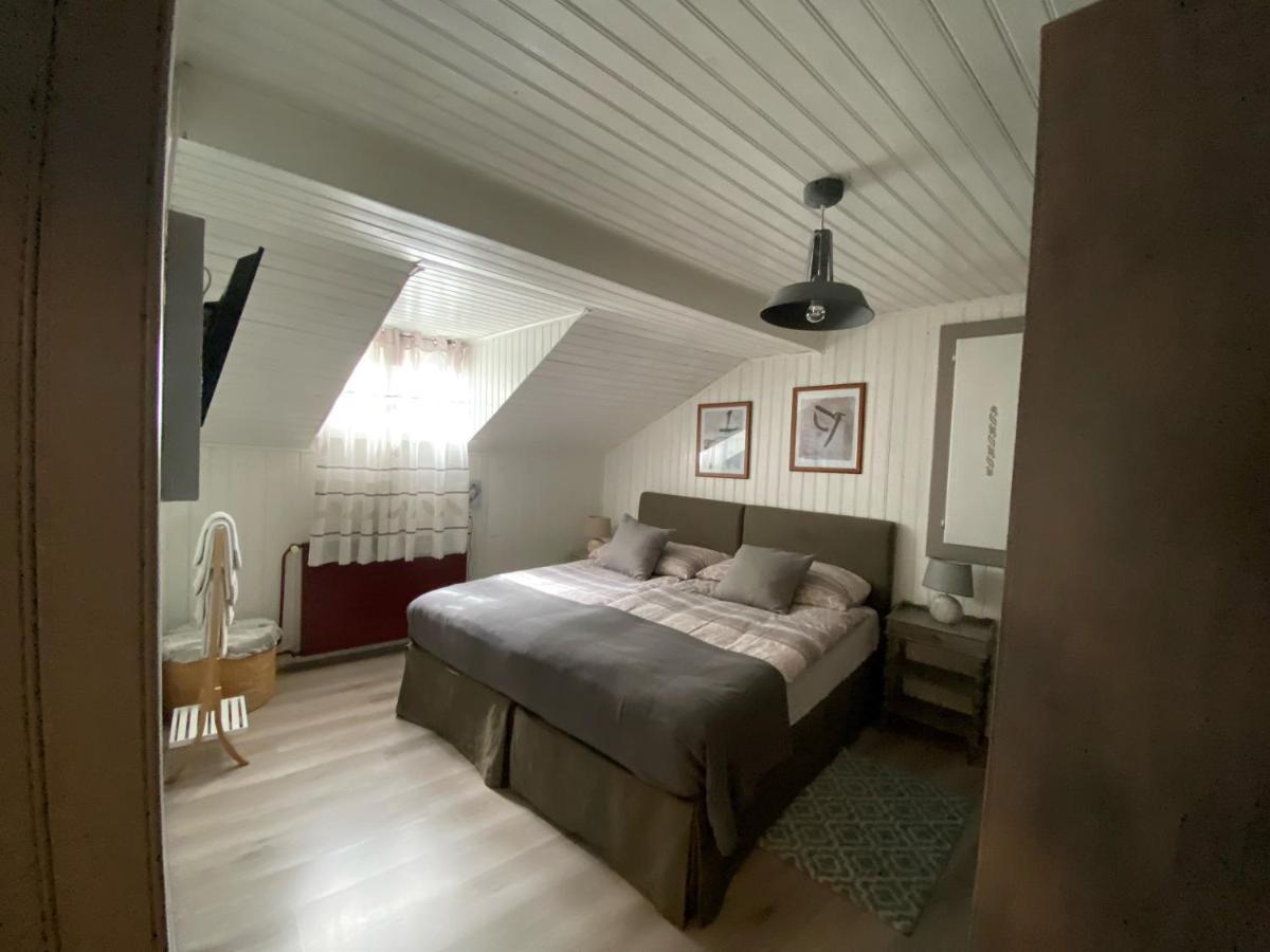 B&B Restaurant Le Pernollet Evionnaz Exterior photo